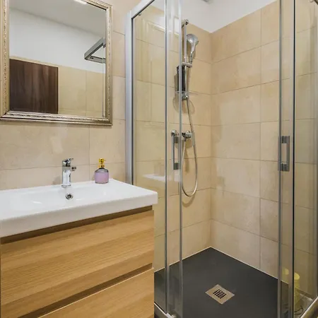 Farm stay Near Porec Nova Vas (Porec)