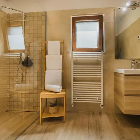 农家乐 Near Porec Nova Vas (Porec)