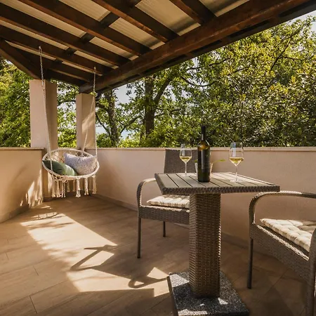 Vakantieboerderij Near Porec